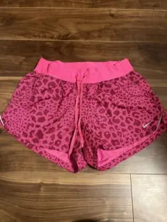 Nike Dri-FIT ショートパンツ M