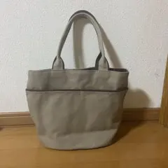 Item thumbnail for item 9190994f-7e44-43da-8eef-aa242adcb4a4