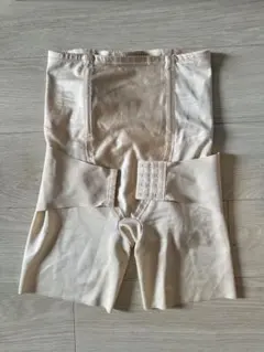 【美品】70 ワコールマタニティ シェイプマミーガードル MGR331