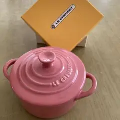 LE CREUSET ミニココットのサムネイル