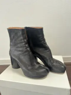 2025年最新】マルジェラ足袋 ブーツ 36.5の人気アイテム - メルカリ