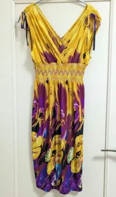 美品 花柄 ノースリーブ ワンピース リゾート ストレッチ イエロー М 〜Ｌ