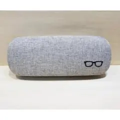 新品未使用★メガネ刺繍 ブラック メガネケース