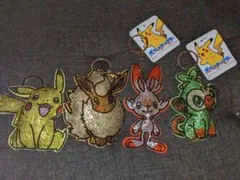 ポケモン キラキラ キーホルダー ブイズ - メルカリ