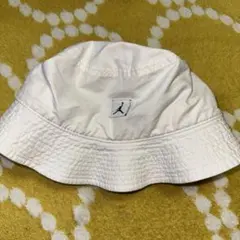 Jordan ホワイト バケットハット　M/L