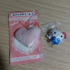 HELLO KITTY　ミニマスコット　チャーム Hello Kitty Mini Mascot Keychain (Sanrio Character Award Series)