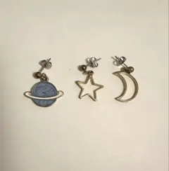 惑星・星・月モチーフのピアス３個セット