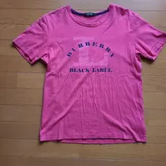 【BURBERRY BLACK LABEL】ピンクTシャツ ロゴプリントサイズ2のサムネイル