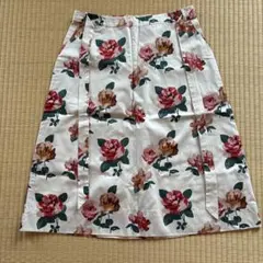 7月末までの出品Cath Kidston 花柄 フレアスカートのサムネイル