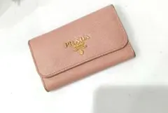 PRADA ピンク キーケース サフィアーノレザー