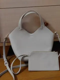 ZARAザラ　ミニトートバッグ