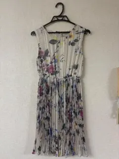 Snidel スナイデル　花柄ノースリーブワンピース