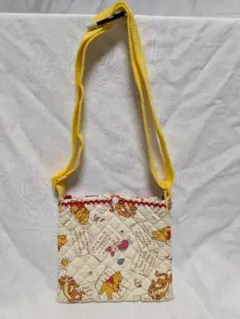 ハンドメイド くまのプーさん キルティング ショルダーバッグ
