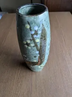 花の模様 陶器製花瓶 約18.5cm