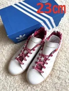 新品未使用★アディダスコラボマリメッコ　スタンスミス　23cm ウニッコ柄　赤
