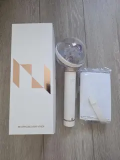 INI 公式ペンライト