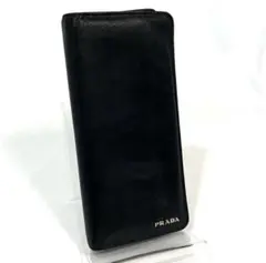 サ*ス様 PRADA ブラックレザー 二つ折り財布