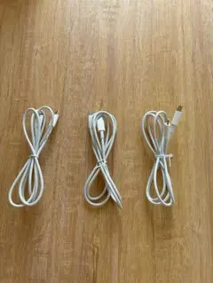 ホワイト Lightningケーブル 3本セット　1メートル