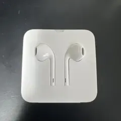 新品未使用　Apple 純正　イヤホン　有線　ライトニング
