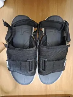 ブラック スポーツサンダル 調整可能