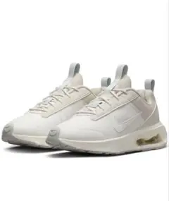 新品タグ、箱付　NIKE ナイキ　WSエアマックスINTRLKライト