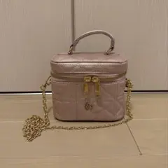アンミール バニティバッグのサムネイル