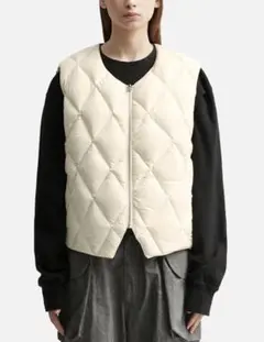 stussy 23ss reversible quilted vest