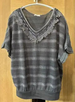 ☆「アクシーズファム」透かし編み半袖☆グレー×シルバーのサムネイル