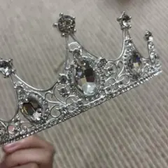 シルバー クラウン ティアラ
