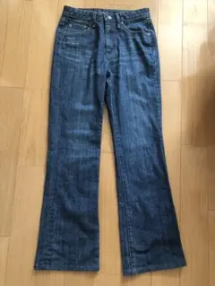 【新品・未使用】UNIQLO ブーツカットデニム women W64