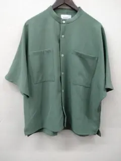 【週末限定値下げ】(7 )LILL 半袖シャツ グリーン