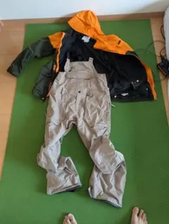 セットアップ ウェア