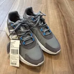 新品 adidas OZELLE GX6769 メンズ スニーカーのサムネイル