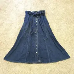 Item thumbnail for item c93ebc31-a1ca-4216-977c-0afd0f490258