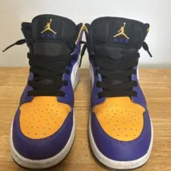 Nike Air Jordan 1 Mid 