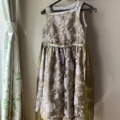 Item thumbnail for item 844ab477-5741-430f-beee-cac0f9ff819d