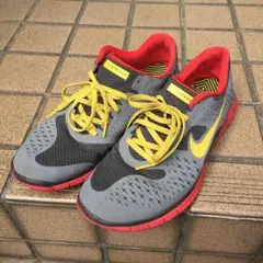 早い者勝ち！！★3つセット★NIKE:ナイキ【LIVESTRONG】 2025年最新】nike livestrongの人気アイテム - メルカリ
