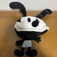 ディズニーランド　オズワルド ぬいぐるみ帽子　ファンキャップ