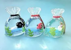 オイルチャーム　アクアリウム　キーホルダー　金魚のサムネイル