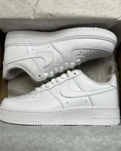 【新品未使用】Nike Air Force 1 ホワイト 27.5cm