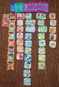 妖怪ウォッチシールまとめ売り（45枚+未開封9枚）