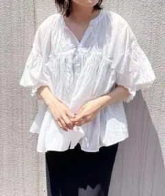 Item thumbnail for item 4433193c-af2a-4215-a94c-2952b6b1d38f