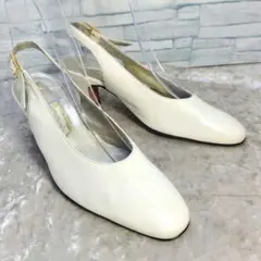 【美品】✨ギンザヨシノヤ 22cm パンプス 白系 アイボリー レザー