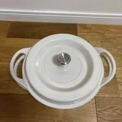 バーミキュラ　オーブンポットラウンド　22cm ナチュラルベージュ　両手鍋　鍋 二子玉川 蔦屋家電】バーミキュラ オーブンポットラウンド22cm