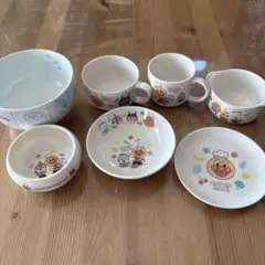 アンパンマン　食器　すかいらーく　7点セット