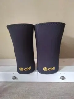 ONI KNEE SLEEVES PRO X-LARGE