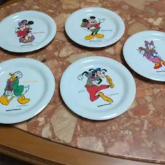 ディズニーキャラクター 食器セット
