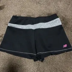 ニューバランス　ハート切替　ランショーツ　Lサイズ