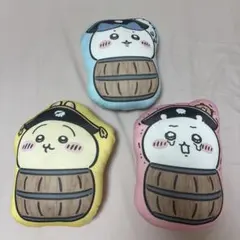 ちいかわアドベンチャー　クッション3点
