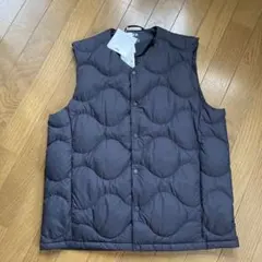 UNIQLOユニクロウルトラライトダウンウェーブキルトベスト